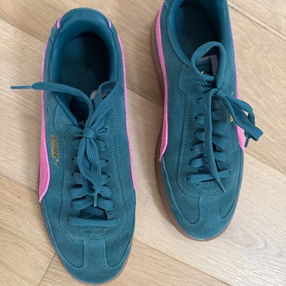 Puma Teal and Pink Suede Sneakers - Picture 4 of 4